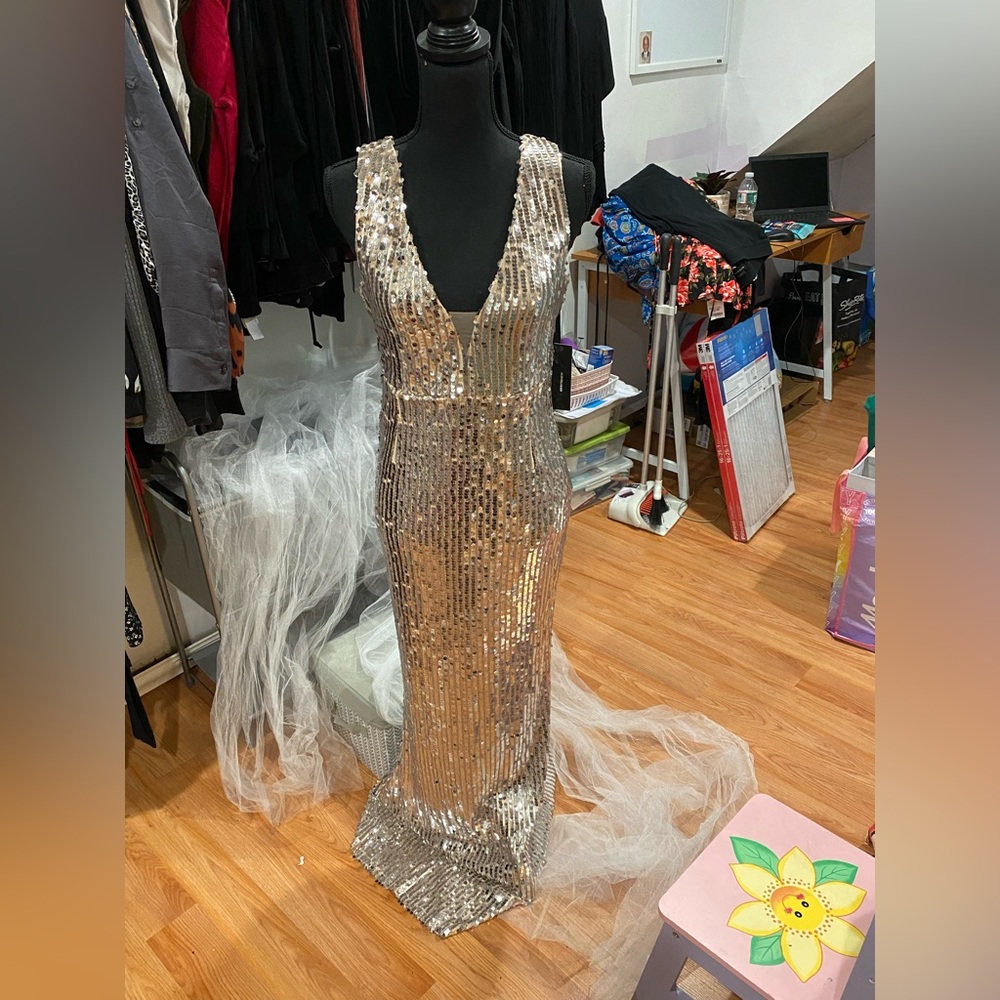 Beautiful evening gown, or homecoming gown or you can use this for prom